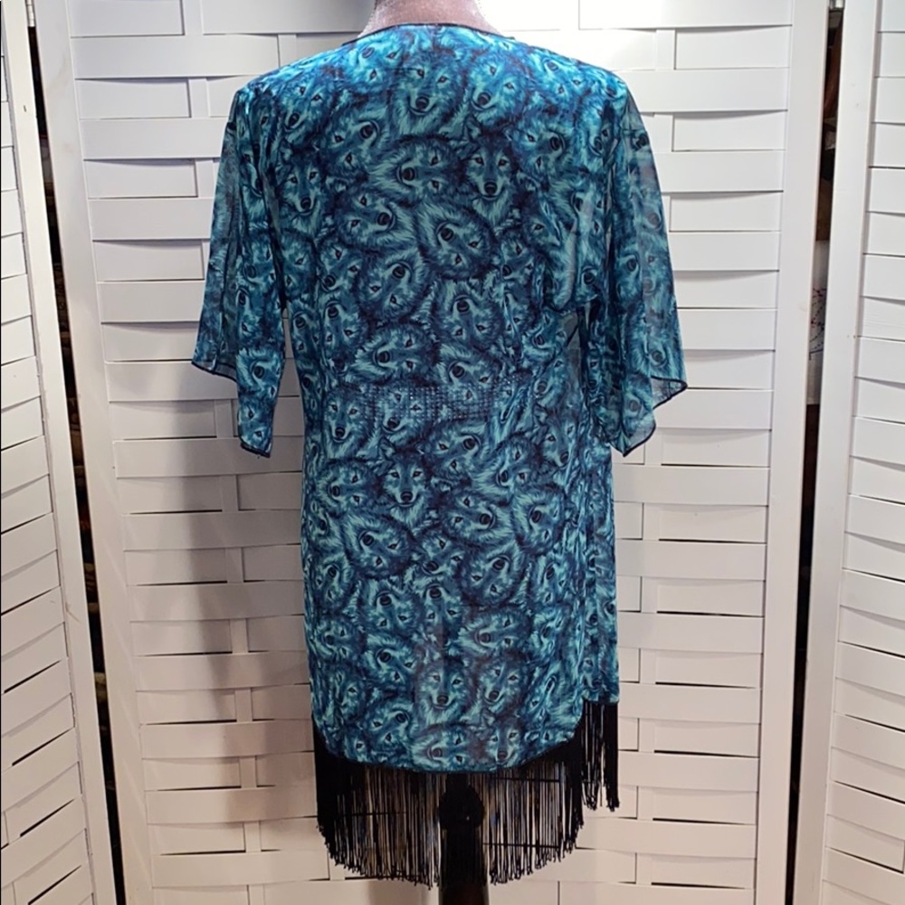 LuLaRoe Teal Wolves Sheer Kimono with black fringe - Picture 4 of 5